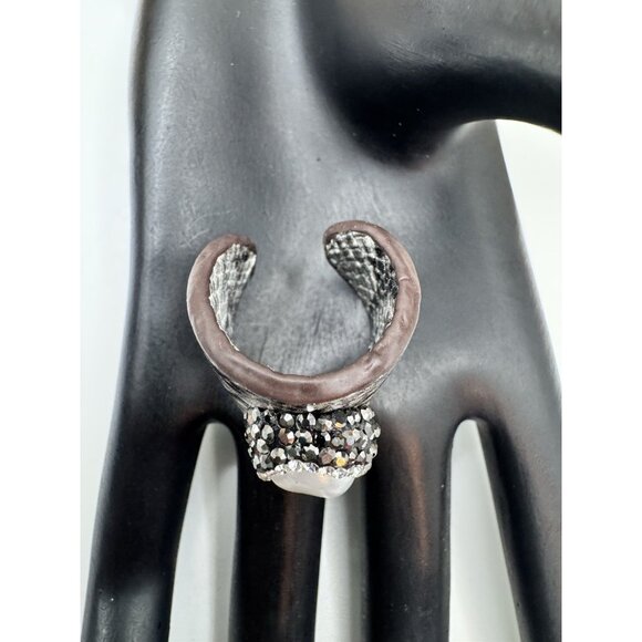 Snake Skin Baroque Pearl Marcasite And Rhinestone Wide Ring - Picture 9 of 11